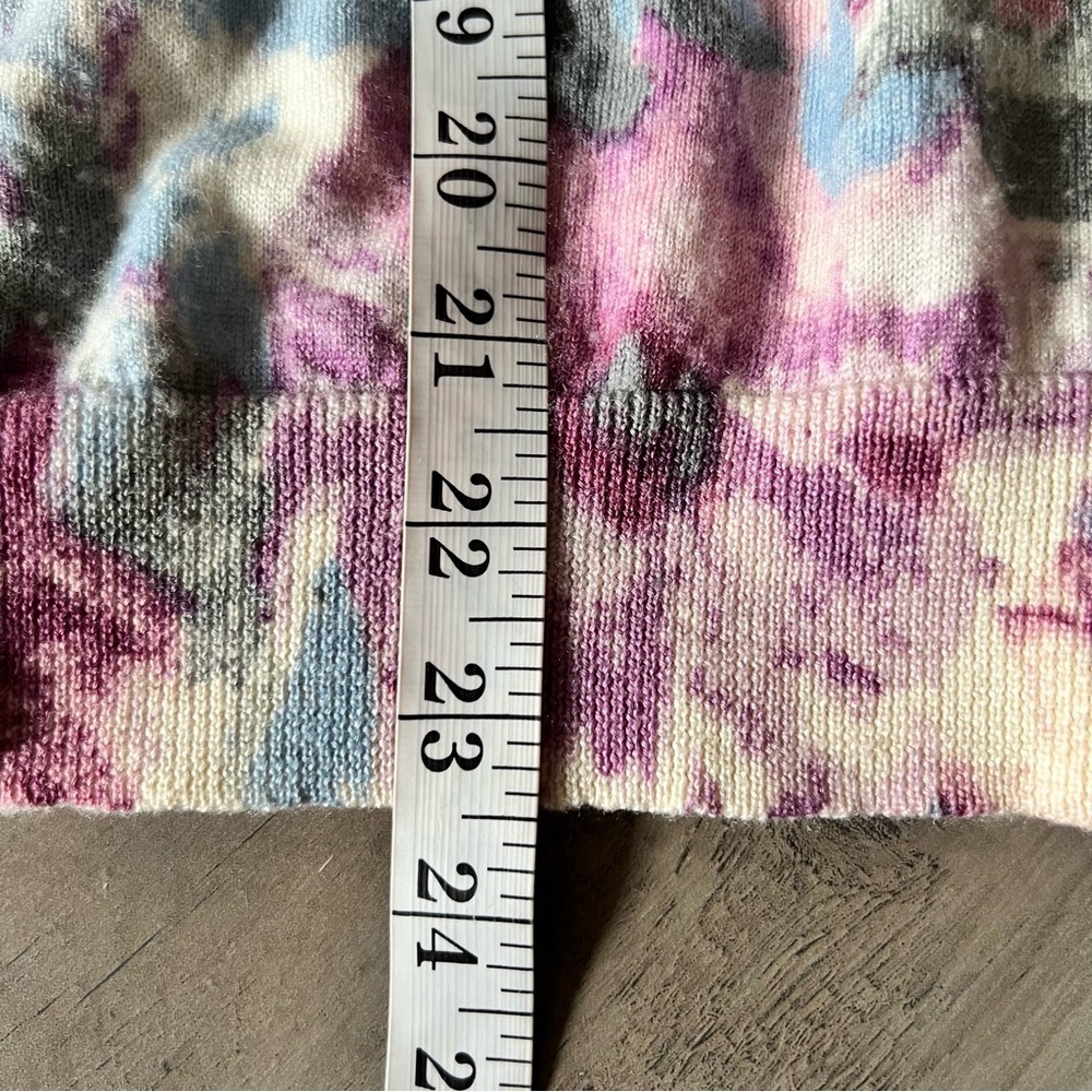 Talbots 100% Merino Wool Floral Button Up Cardigan Size Large Petite - Picture 8 of 9